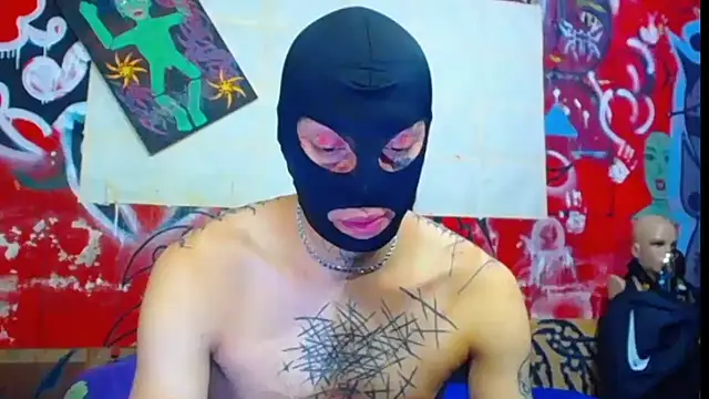 Snapshot of deivid_estrada chatting on 04.28.26 deivid estrada online show from 04.28.26