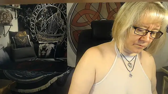 TittenMichelle online show from 02.27.25