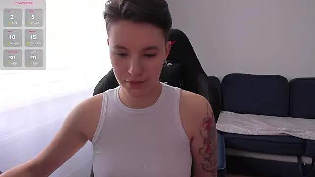 JessieFlower online show from 10.31.25