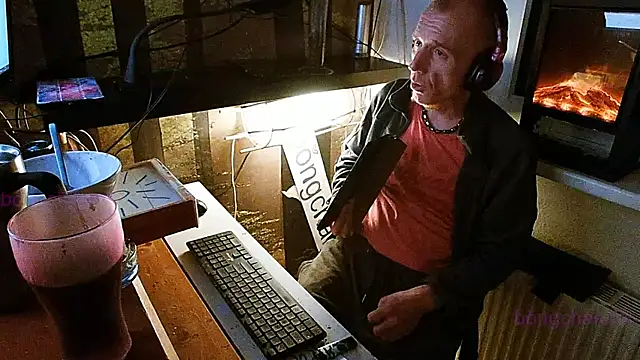 BongChannel online show from 12.31.24