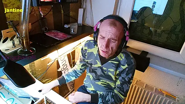 BongChannel online show from 01.09.25