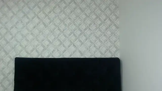 Snapshot of Emma-Wilson chatting on 02.13.25 Emma-Wilson online show from 02.13.25