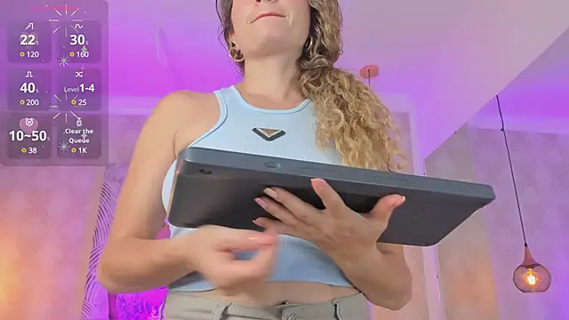 Shantall   online show from 01.06.25