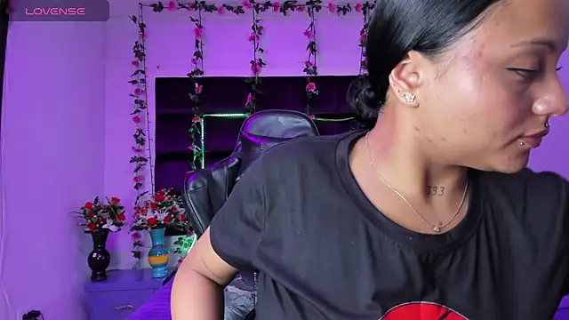 sweelanna   online show from 02.25.26