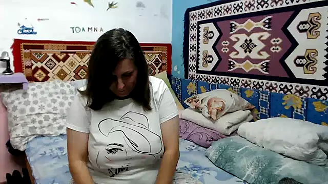 AdelineBlueEyes online show from 10.07.25