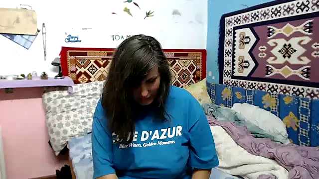 AdelineBlueEyes online show from 10.08.25