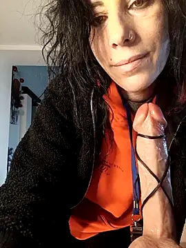 Snapshot of freyamoret chatting on 12.02.24 freyamoret online show from 12.02.24