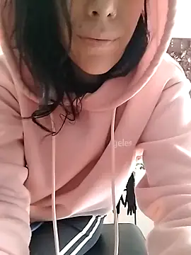 Snapshot of freyamoret chatting on 02.28.25 freyamoret online show from 02.28.25