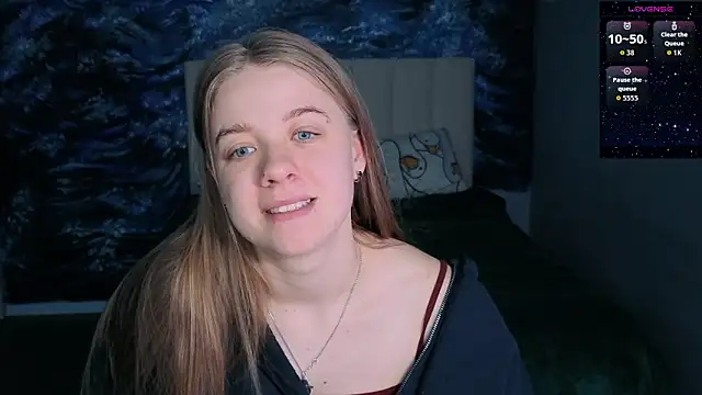 Snapshot of candy_maggie chatting on 04.09.26 candy maggie online show from 04.09.26