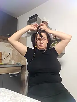 KristenVega online show from 03.17.25