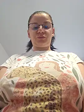 KristenVega online show from 10.02.25