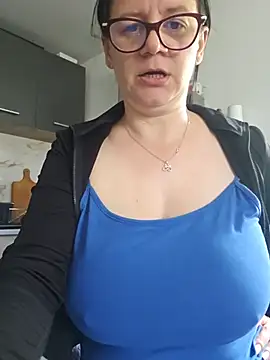 KristenVega online show from 05.19.26