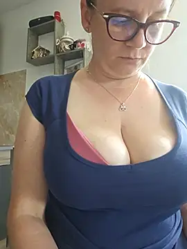 KristenVega online show from 05.29.26