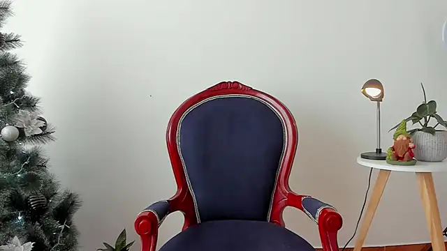 cuddlingbunny online show from 12.10.24