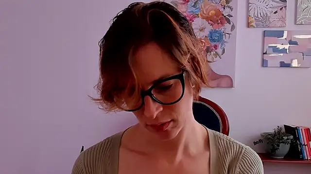 cuddlingbunny online show from 12.05.25