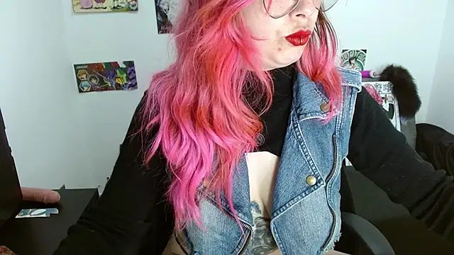 natasha laulau online show from 11.14.25