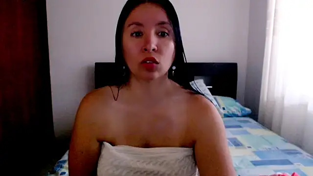 emely sexx20 online show from 01.22.25