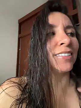 emely sexx20 online show from 02.20.26