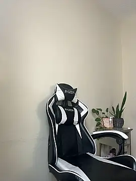 vixenpaisley2 online show from 01.15.26