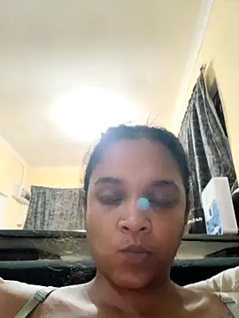 Indianqueen03 online show from 10.06.25