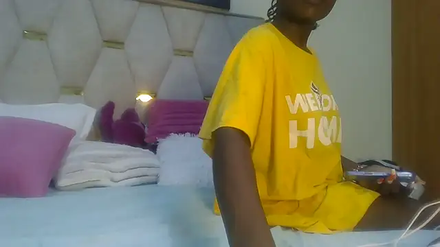 Fine assie online show from 03.17.25