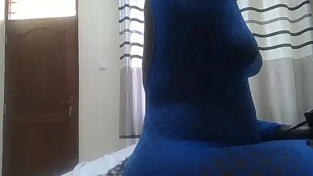 Fine assie online show from 09.26.25