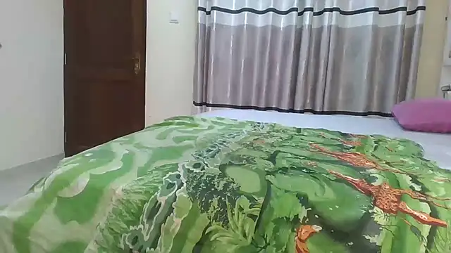 Fine assie online show from 07.21.26