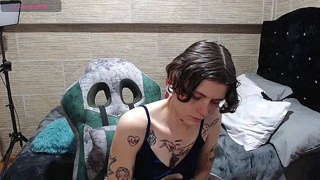 pretty cristal69 online show from 02.28.25