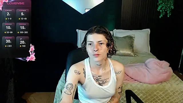 pretty cristal69 online show from 02.05.26