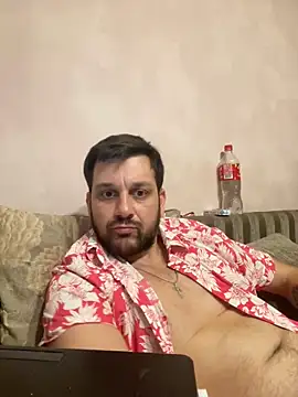 Snapshot of MaeltraJoy chatting on 12.06.24 MaeltraJoy online show from 12.06.24