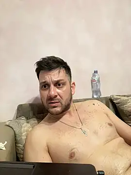 Snapshot of MaeltraJoy chatting on 01.23.25 MaeltraJoy online show from 01.23.25