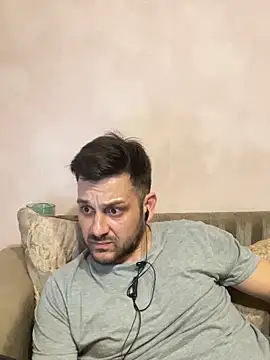 Snapshot of MaeltraJoy chatting on 01.28.25 MaeltraJoy online show from 01.28.25