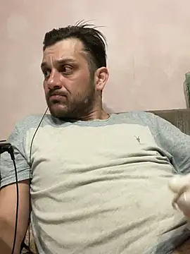 Snapshot of MaeltraJoy chatting on 03.07.25 MaeltraJoy online show from 03.07.25