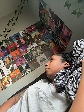 Your Paris online show from 01.20.25