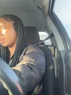 Your Paris online show from 02.20.25