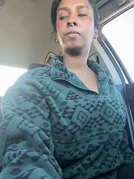 Your Paris online show from 03.22.25