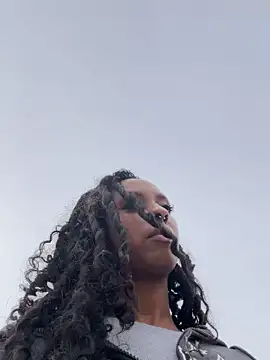 Your Paris online show from 03.16.26