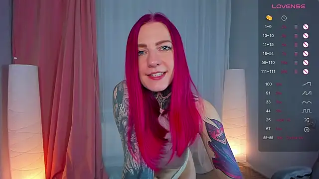 Roxy      online show from 02.24.25