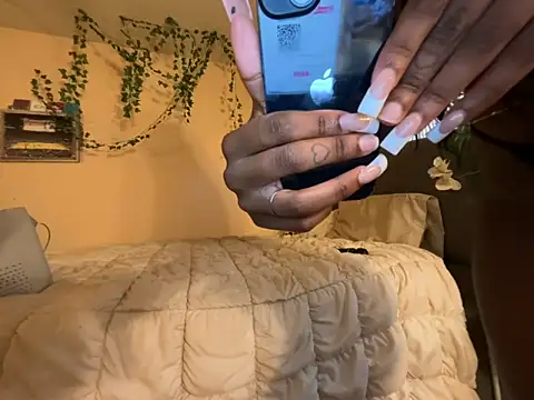 Snapshot of magicalc00ch chatting on 09.28.25 magicalc00ch online show from 09.28.25