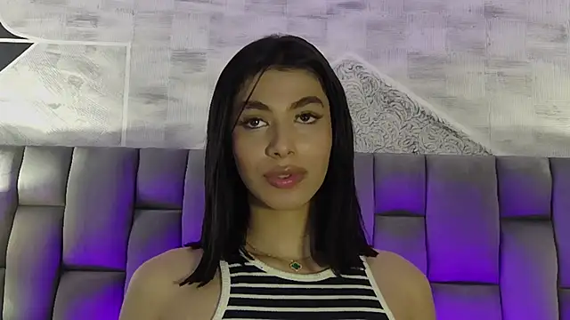 Snapshot of IsabelleFoxx_ chatting on 12.05.24 IsabelleFoxx online show from 12.05.24
