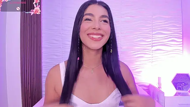 IsabelleFoxx  online show from 11.25.25