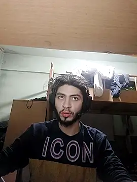 kleineid77 online show from 12.13.25