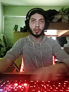 kleineid77 online show from 02.15.26