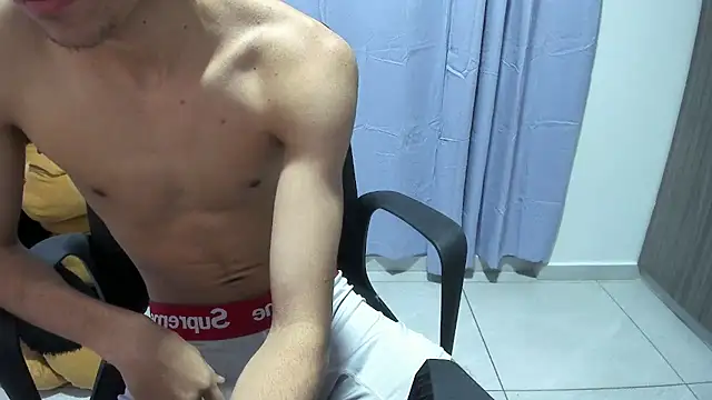 isaaclatino online show from 10.15.25