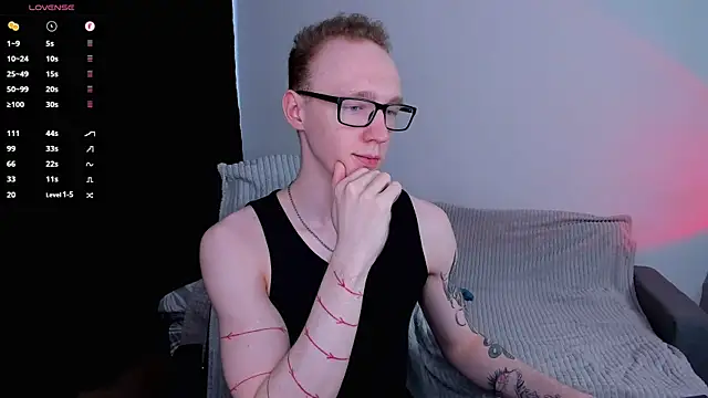 Snapshot of Alex_silents chatting on 07.05.26 Alex silents online show from 07.05.26