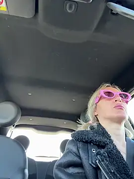 casalinga88 online show from 03.18.25