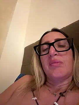 casalinga88 online show from 11.15.25