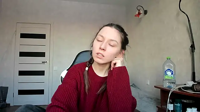 Adela Vetta online show from 02.25.25