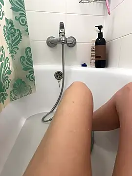 Adela Vetta online show from 12.21.25