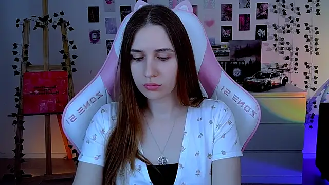 AliceCharmy online show from 10.20.25